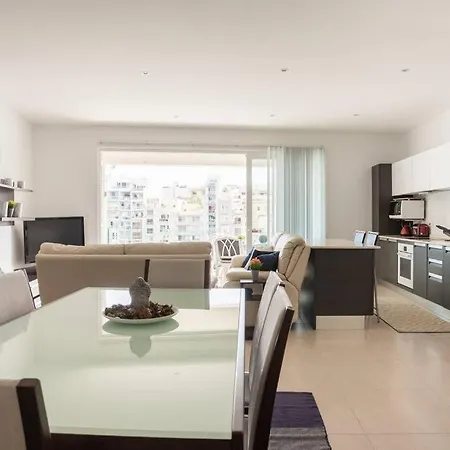 Exquisite 2-bedroom Seafront In Spinola Bay Daire Saint Julian's