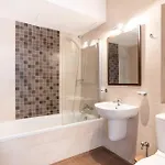 Apartamento Exquisite 2-bedroom Seafront In Spinola Bay St. Julian's